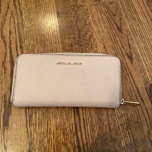 Michael Kors wallet